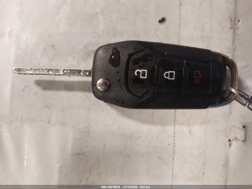 2020 Ford Escape S VIN: 1FMCU0F62LUA55121 Lot: 43976625