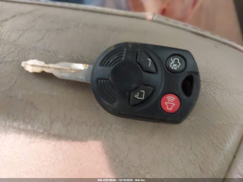 2010 Mercury Milan Premier VIN: 3MEHM0JA4AR600664 Lot: 43976656