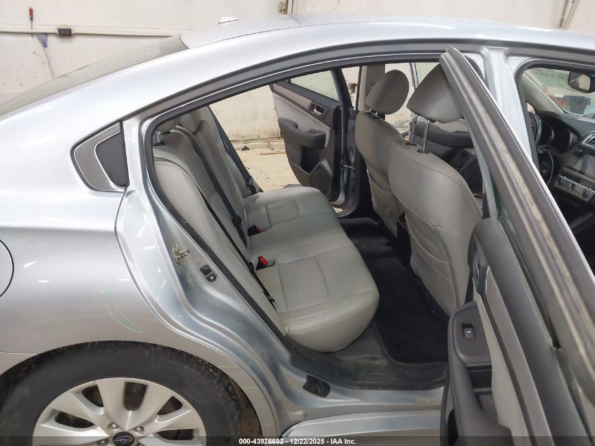 2015 Subaru Legacy 2.5I Premium VIN: 4S3BNAC61F3028526 Lot: 43976692