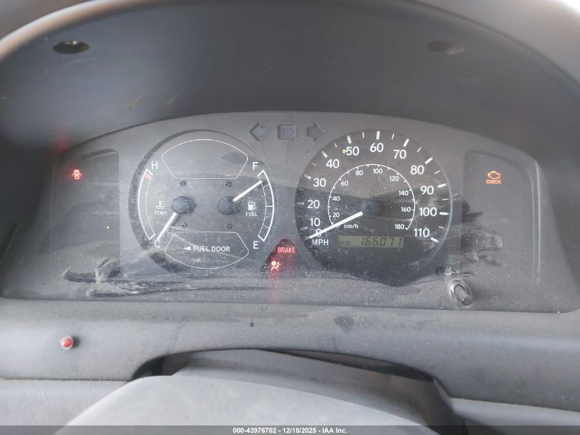 2000 Toyota Corolla Ce VIN: 2T1BR12E6YC323712 Lot: 43976702