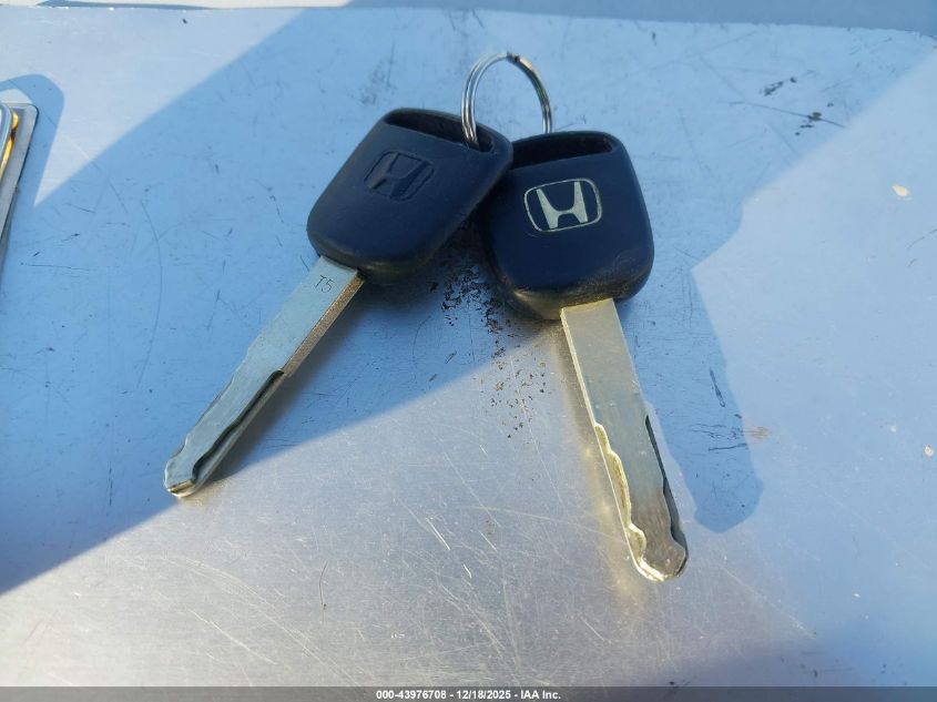 2003 Honda Civic Lx VIN: 2HGES16563H507561 Lot: 43976708