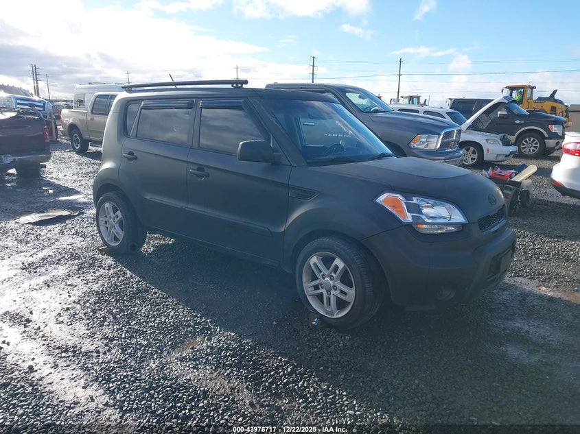 2011 Kia Soul +