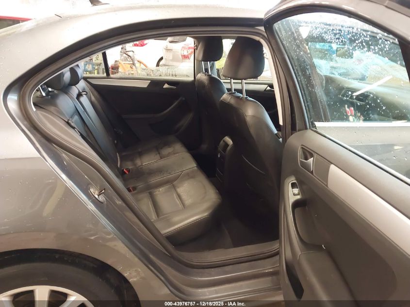 2013 Volkswagen Jetta 2.5L Se VIN: 3VWDP7AJ2DM438788 Lot: 43976757