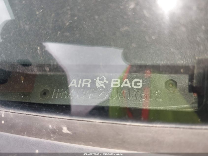 1999 Ford Explorer Eddie Bauer/Limited/Xlt VIN: 1FMZU34E2XUA17612 Lot: 43976803