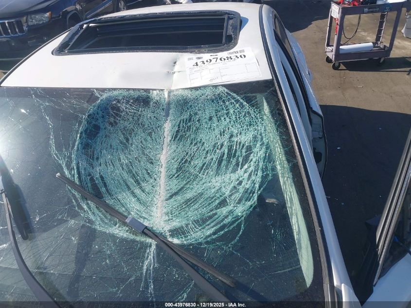 2015 Infiniti Q50 Premium VIN: JN1BV7AP3FM350869 Lot: 43976830