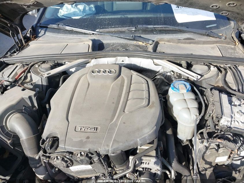 2017 Audi A4 2.0T Premium VIN: WAUENAF41HN000768 Lot: 43976836