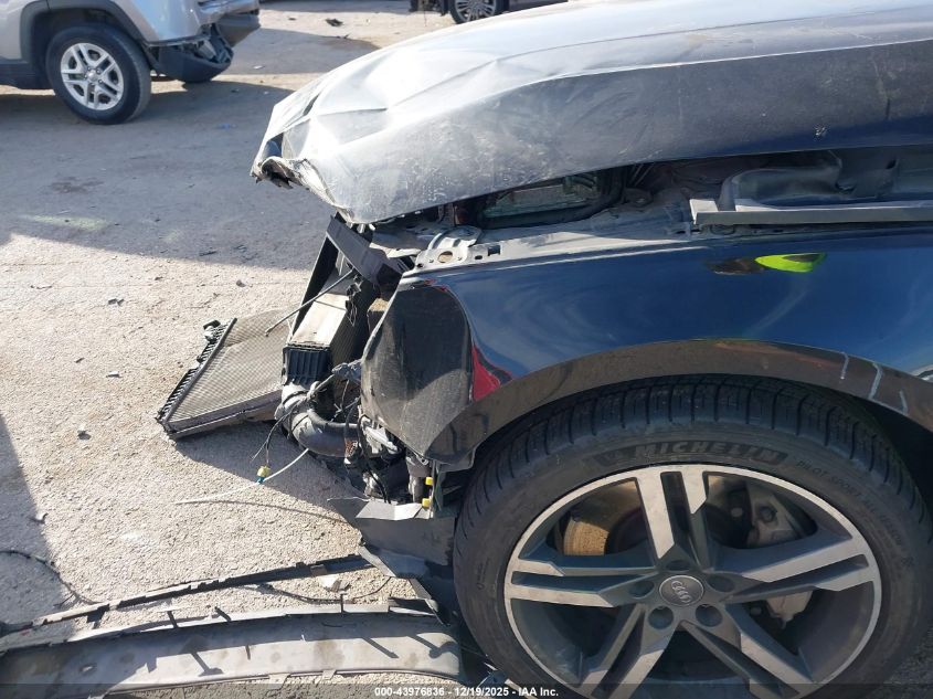 2017 Audi A4 2.0T Premium VIN: WAUENAF41HN000768 Lot: 43976836