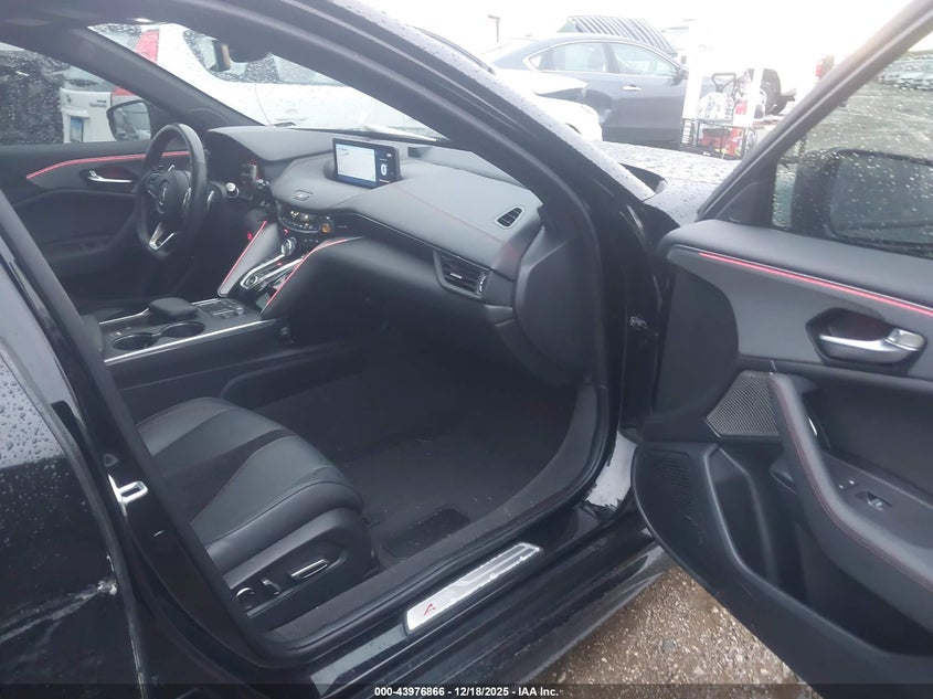 19UUB5F54NA000260 2022 ACURA TLX photo no. 5