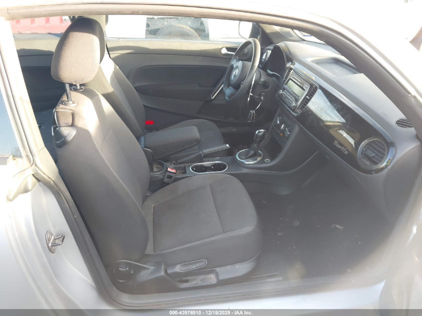 2014 Volkswagen Beetle 1.8T Entry VIN: 3VWF17AT2EM638633 Lot: 43976910