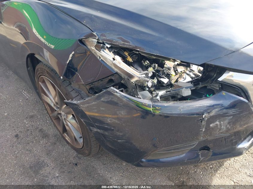 2018 Mazda Mazda3 Touring VIN: JM1BN1V37J1156177 Lot: 43976922