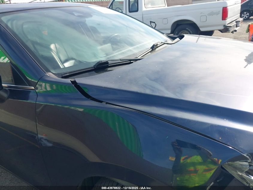 2018 Mazda Mazda3 Touring VIN: JM1BN1V37J1156177 Lot: 43976922