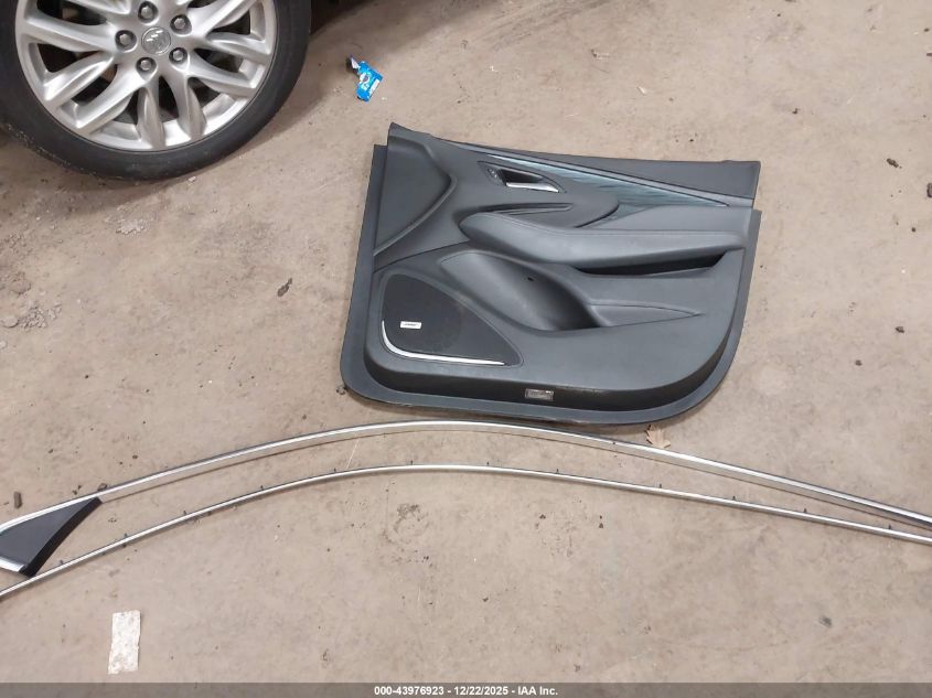 2020 Buick Envision Awd Premium I VIN: LRBFX3SX3LD059881 Lot: 43976923