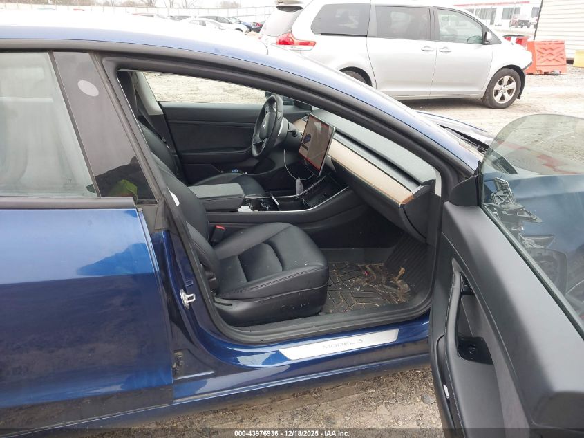 2020 Tesla Model 3 Standard Range Plus Rear-Wheel Drive/Standard Range Rear-Wheel Drive