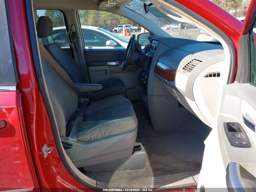 2008 Chrysler Town & Country Touring VIN: 2A8HR54P78R736148 Lot: 43976964