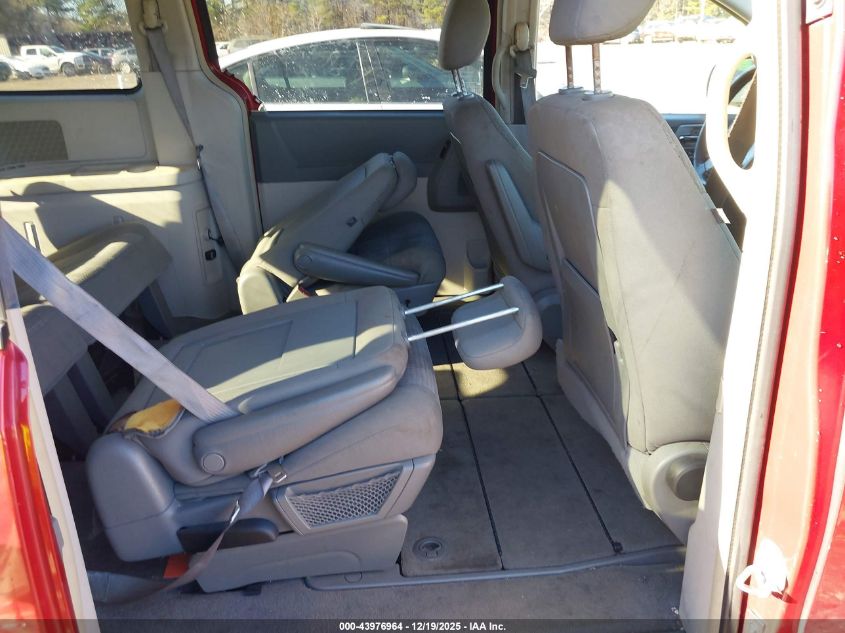 2008 Chrysler Town & Country Touring VIN: 2A8HR54P78R736148 Lot: 43976964