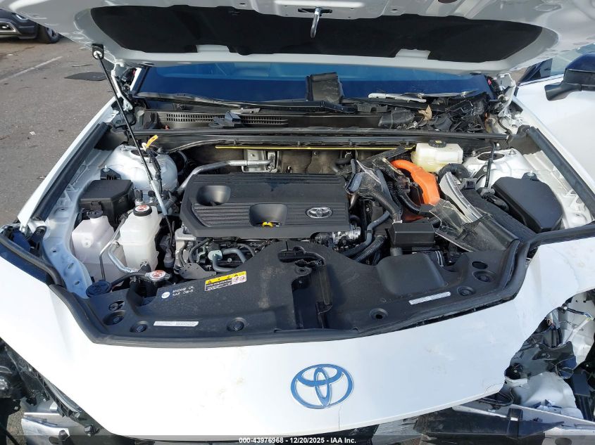 2025 Toyota Crown Signia Xle VIN: JTDACAAJ3S3013559 Lot: 43976968