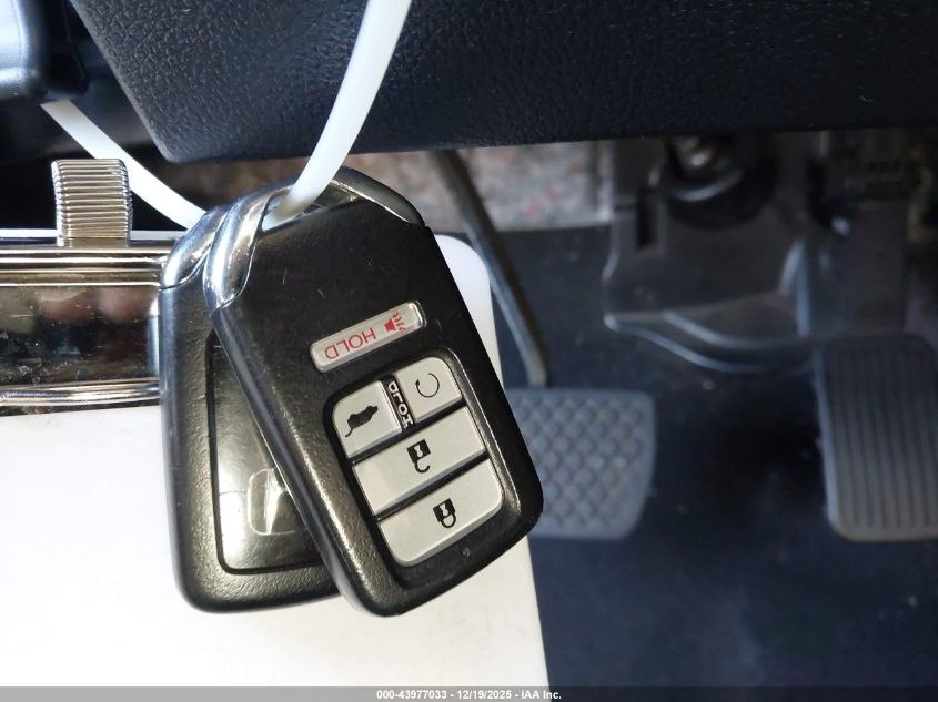 2019 Honda Cr-V Touring VIN: 5J6RW2H96KL000715 Lot: 43977033