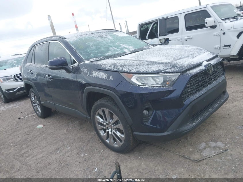 TOYOTA RAV4 XLE PREMIUM 2021