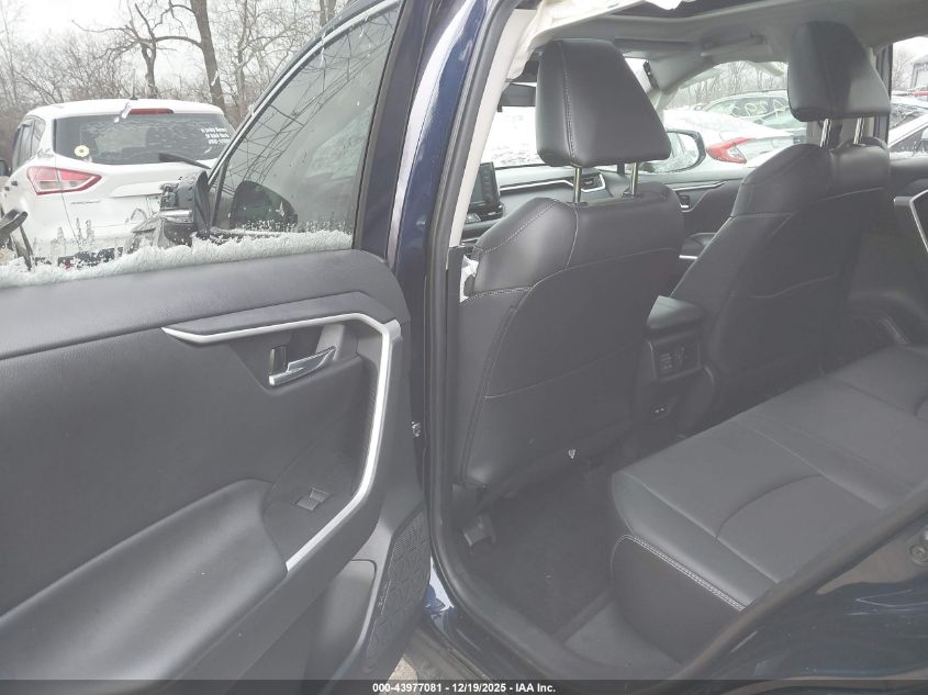 2021 Toyota Rav4 Xle Premium VIN: 2T3C1RFV8MW144964 Lot: 43977081