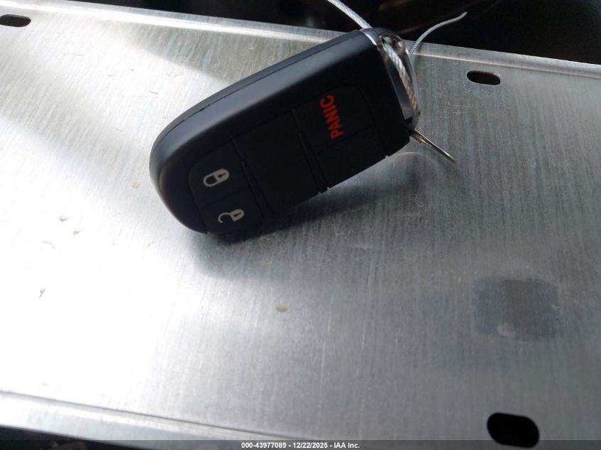 2015 Dodge Journey Sxt VIN: 3C4PDCBG2FT726646 Lot: 43977089