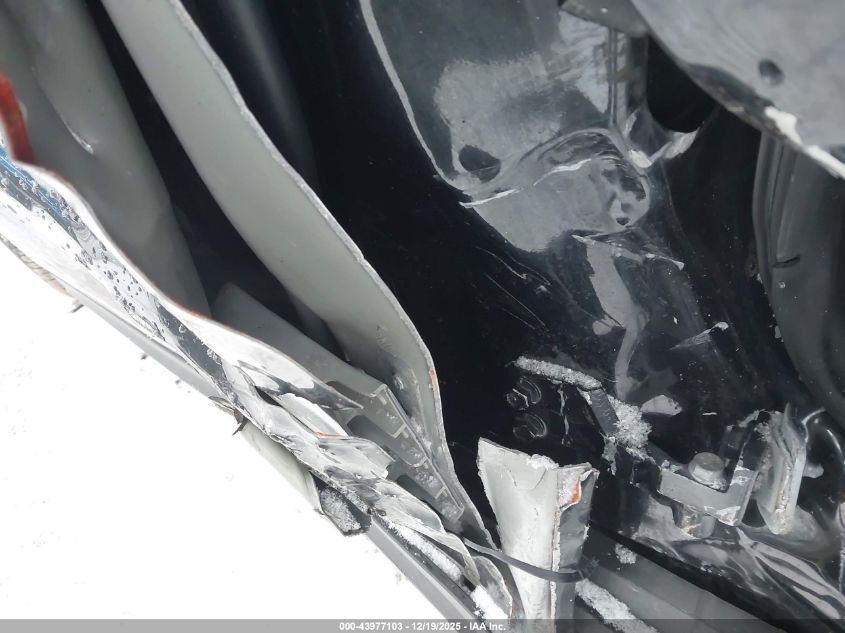 2017 Maserati Levante S VIN: ZN661YUA6HX212010 Lot: 43977103