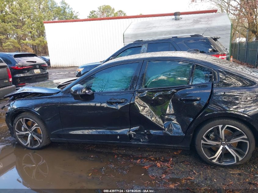 2024 Volvo S60 B5 Plus Dark Theme VIN: 7JRL12FL1RG305567 Lot: 43977124