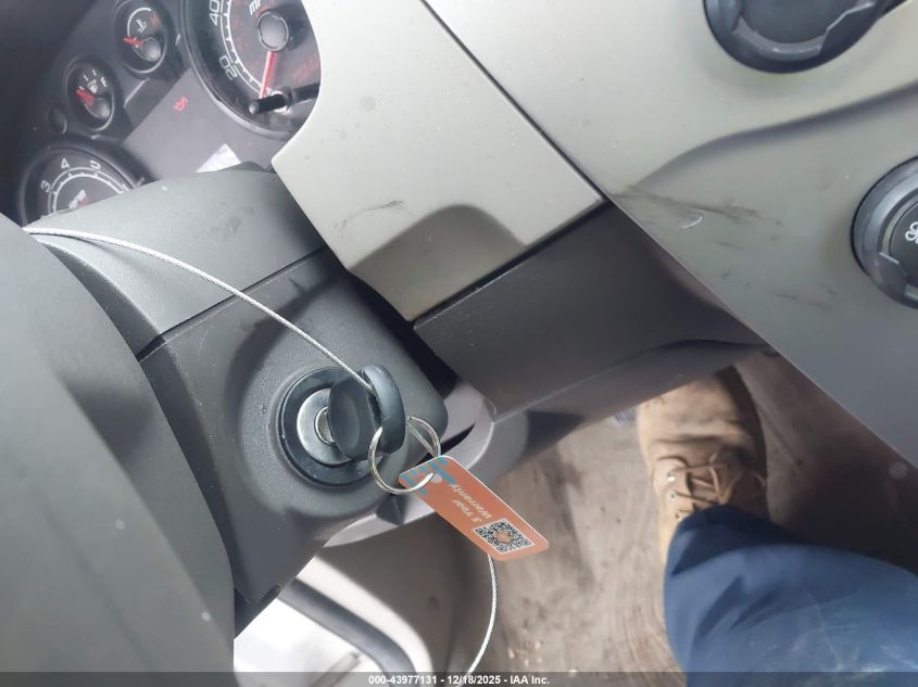 2008 Ford Focus S VIN: 1FAHP34NX8W202767 Lot: 43977131