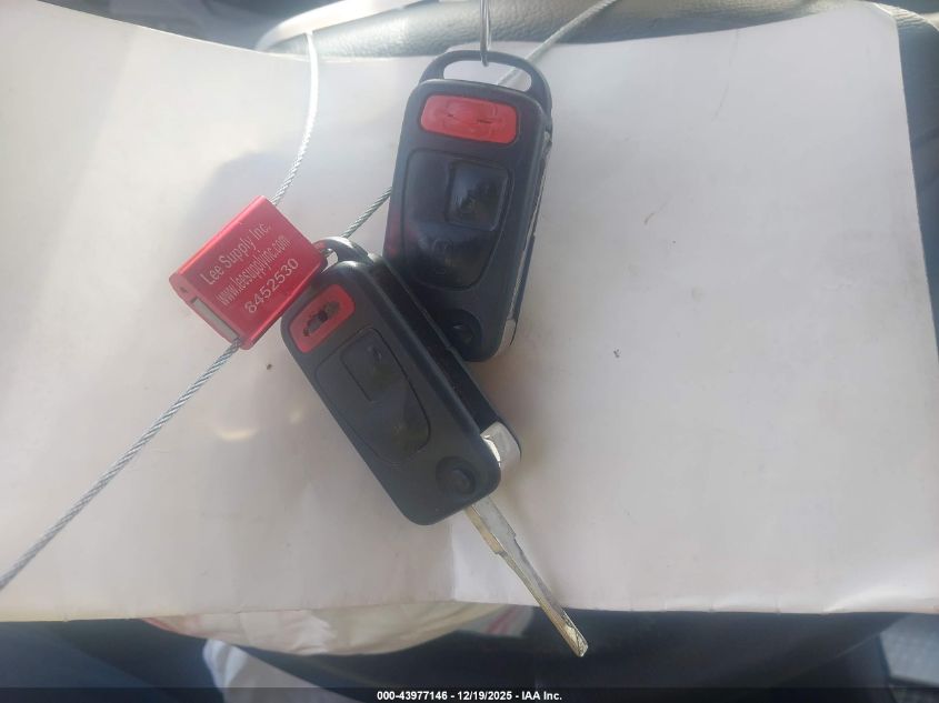 2001 Mercedes-Benz Slk 230 Kompressor VIN: WDBKK49F71F205538 Lot: 43977146