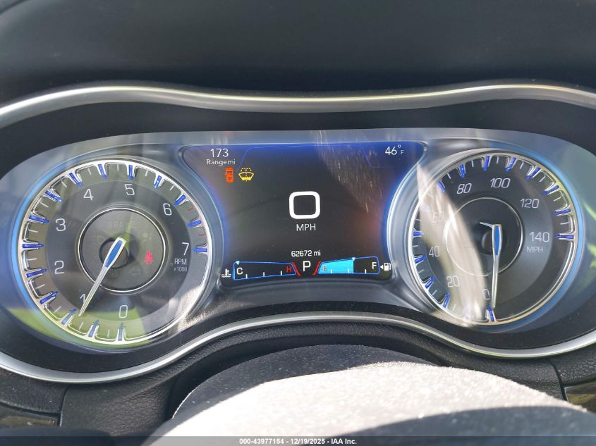 2017 Chrysler 300C VIN: 2C3CCAEGXHH596519 Lot: 43977154