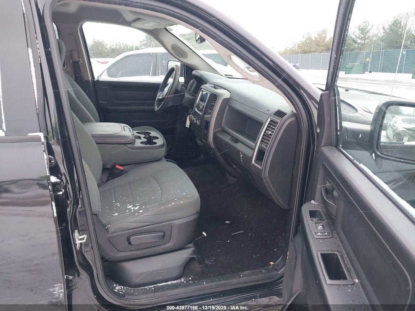 2018 Ram 1500 Tradesman 4X2 5'7 Box