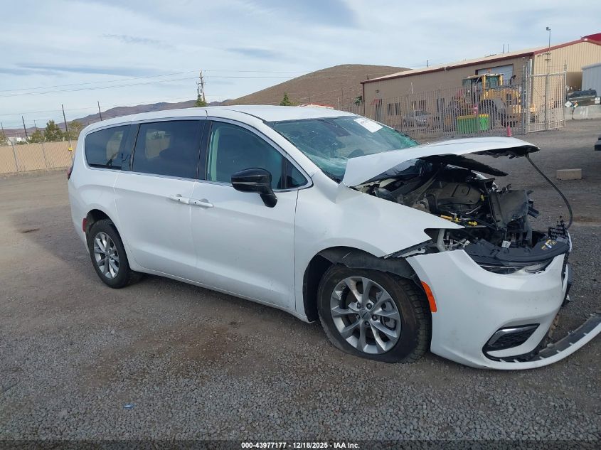 2024 Chrysler Pacifica Touring L Awd VIN: 2C4RC3BG3RR185612 Lot: 43977177