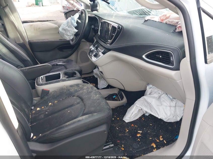 2024 Chrysler Pacifica Touring L Awd