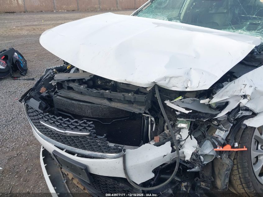 2024 Chrysler Pacifica Touring L Awd VIN: 2C4RC3BG3RR185612 Lot: 43977177