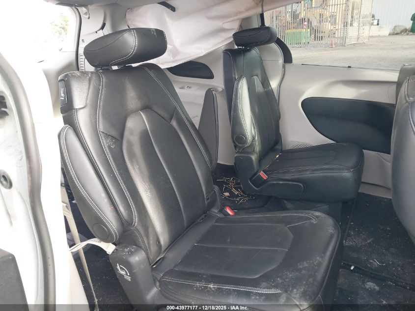 2024 Chrysler Pacifica Touring L Awd VIN: 2C4RC3BG3RR185612 Lot: 43977177