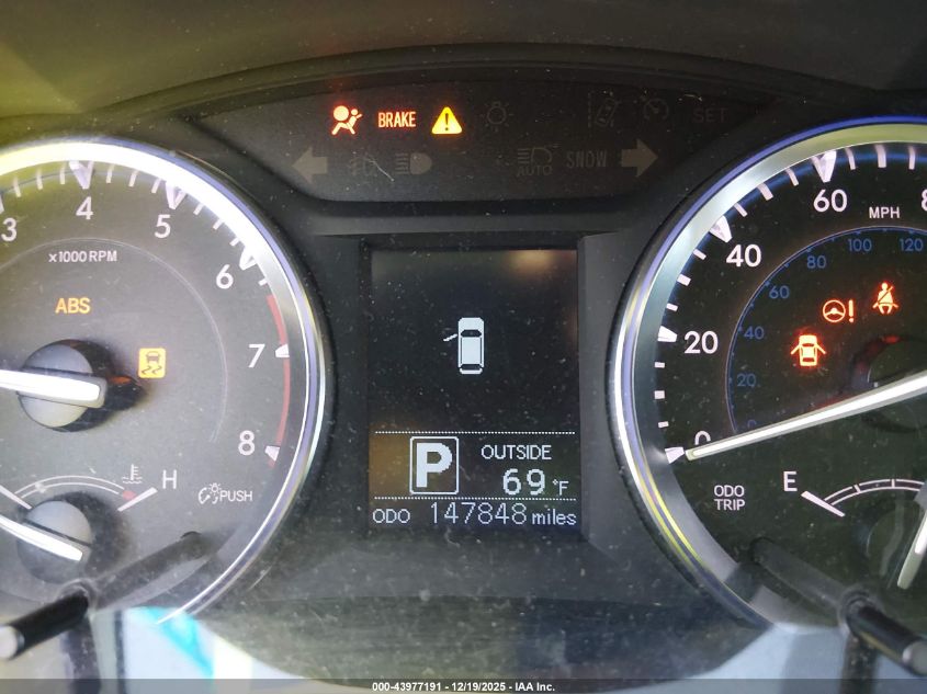 2015 Toyota Highlander Le Plus V6 VIN: 5TDBKRFHXFS095919 Lot: 43977191