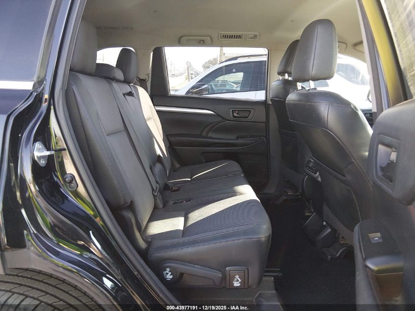 2015 Toyota Highlander Le Plus V6 VIN: 5TDBKRFHXFS095919 Lot: 43977191