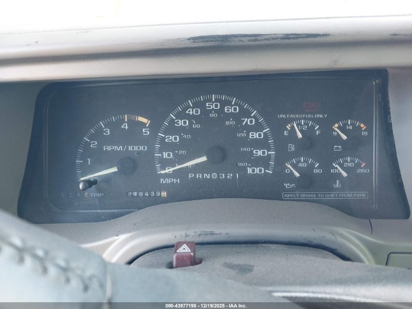 1995 Chevrolet Gmt-400 C1500 VIN: 01GCEC14K2SZ19664 Lot: 43977198