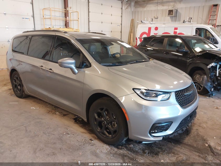 2021 Chrysler Pacifica Hybrid Touring L
