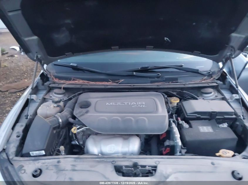 2015 Chrysler 200 Limited VIN: 1C3CCCAB6FN719923 Lot: 43977228