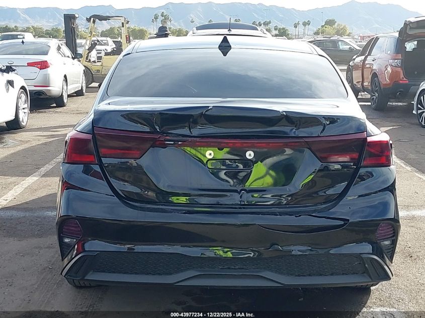2022 Kia Forte Fe VIN: 3KPF24AD8NE451026 Lot: 43977234