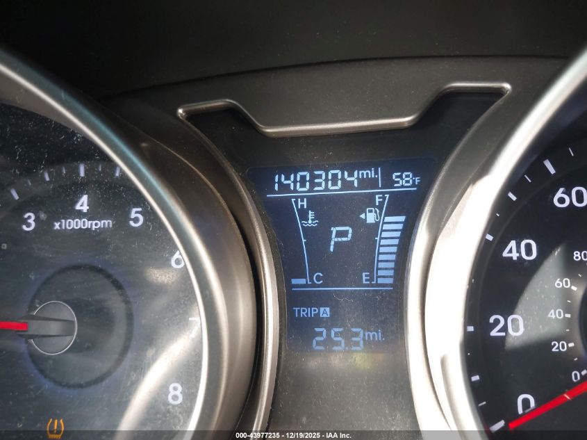 2016 Hyundai Veloster VIN: KMHTC6AD3GU258763 Lot: 43977235