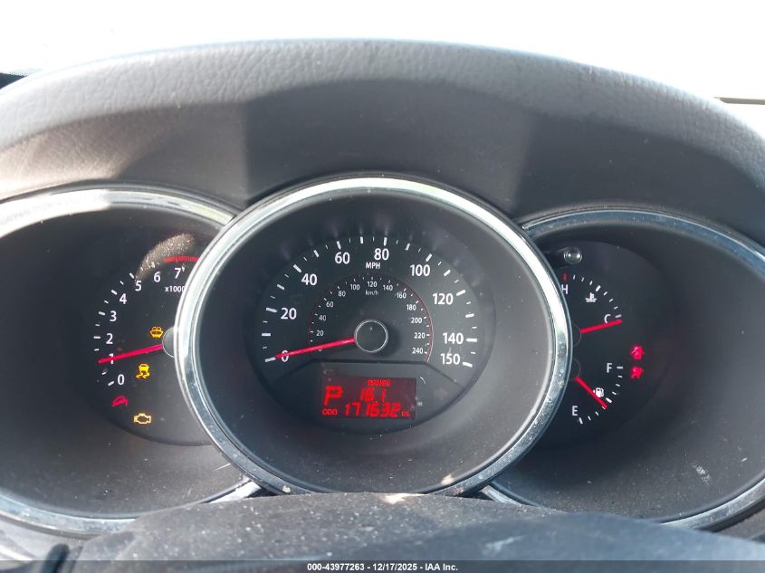 2012 Kia Sorento Lx VIN: 5XYKT3A18CG282184 Lot: 43977263