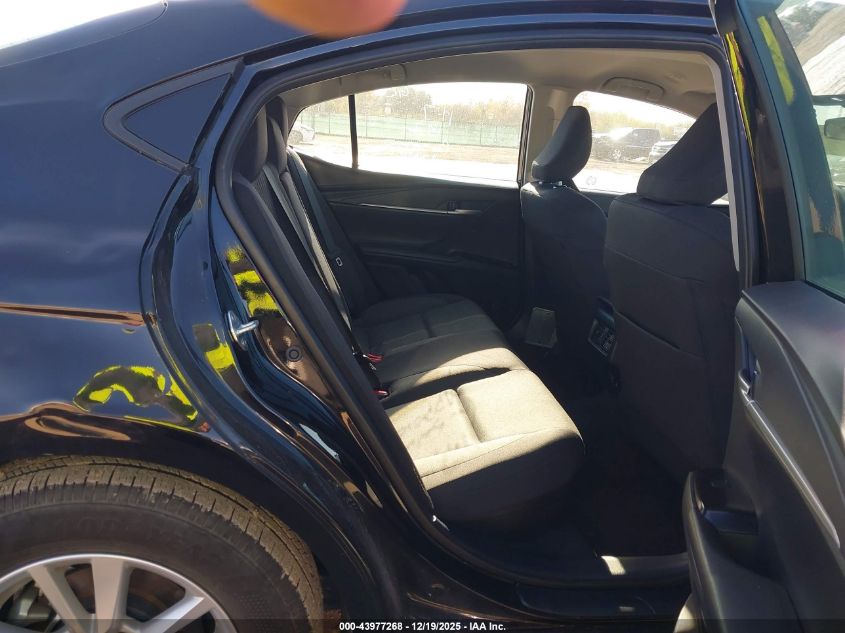 2025 Toyota Camry Le VIN: 4T1DAACK8SU031974 Lot: 43977268