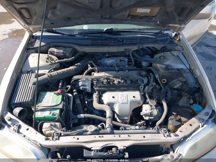 2000 Honda Accord 2.3 Lx VIN: 1HGCG564XYA005844 Lot: 43977276