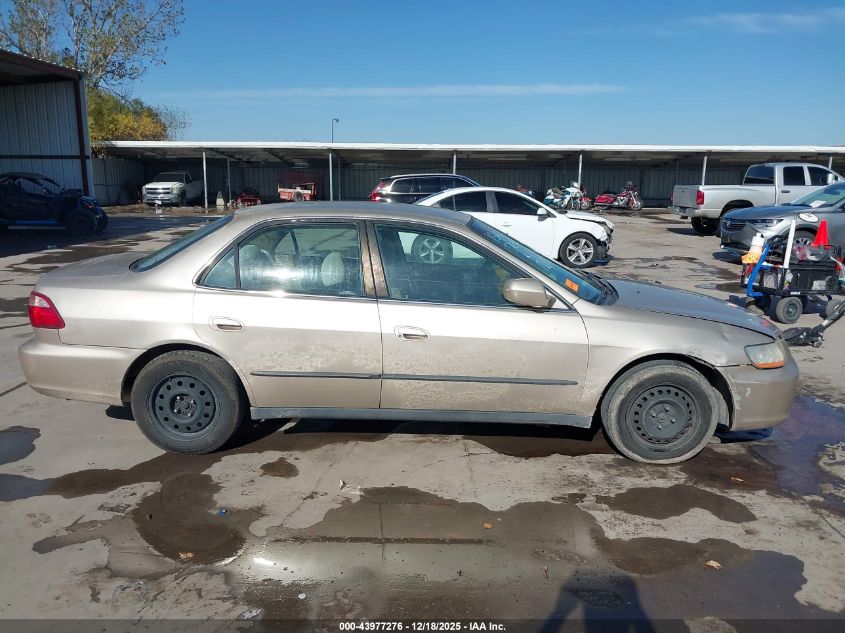 2000 Honda Accord 2.3 Lx VIN: 1HGCG564XYA005844 Lot: 43977276