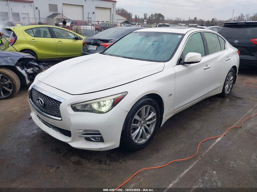 2017 Infiniti Q50 2.0T Premium
