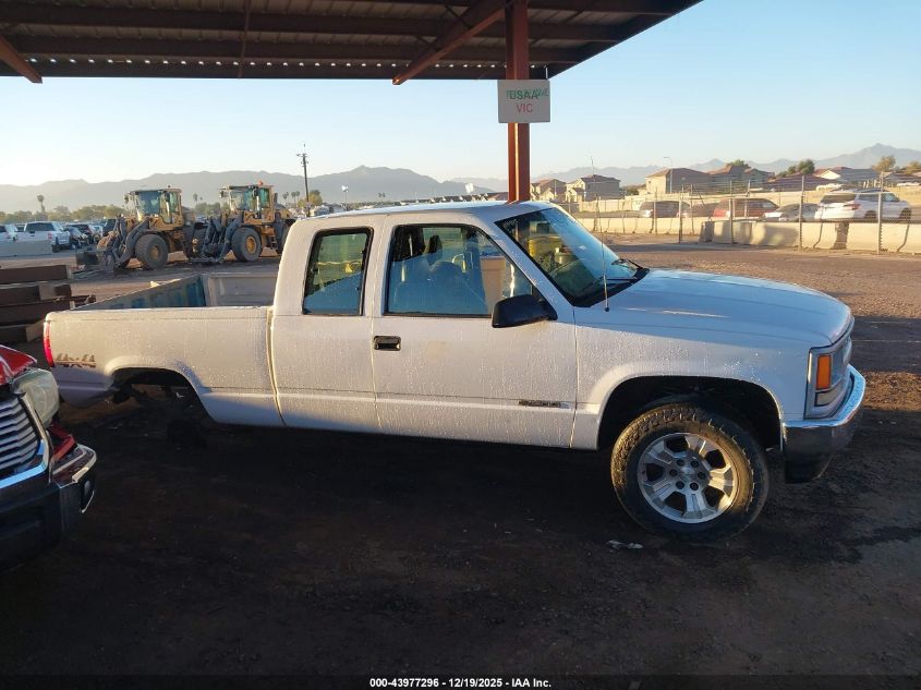 1997 Chevrolet K1500 Fleetside VIN: 1GCEK19WXVE197556 Lot: 43977296