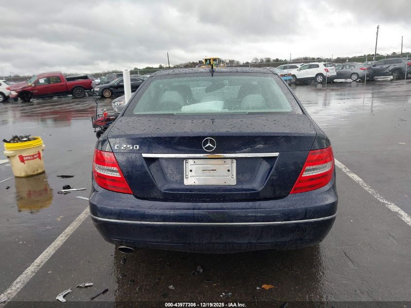 2014 Mercedes-Benz C 250 Luxury VIN: WDDGF4HB4ER307786 Lot: 43977306