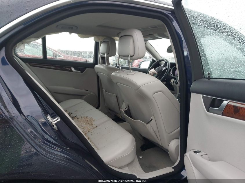 2014 Mercedes-Benz C 250 Luxury VIN: WDDGF4HB4ER307786 Lot: 43977306