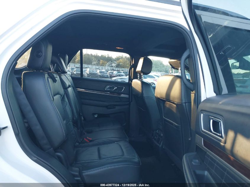 2017 Ford Explorer Platinum VIN: 1FM5K8HT0HGC05250 Lot: 43977324